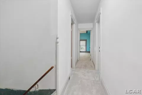 Entry Way - 611 State, Adrian, MI 49221 photo 3 of 5