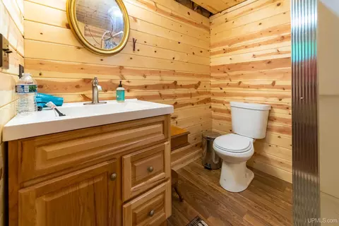 Bath - 17904 Silver, L'anse, MI 49946 photo 1 of 2