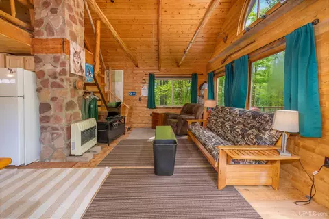 Living - 17904 Silver, L'anse, MI 49946 photo 2 of 3