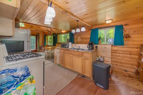 Kitchen - 17904 Silver, L'anse, MI 49946 photo 2 of 2
