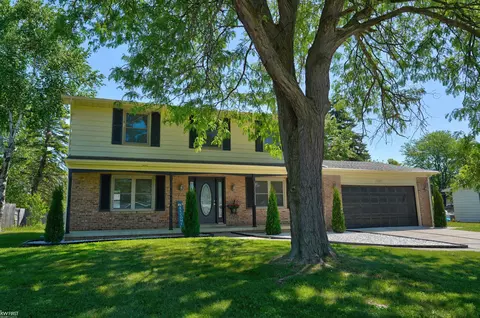 Exterior - 3183 Bridle, Flint, MI 48507 photo 6 of 13