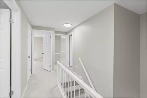 Entry Way - 3183 Bridle, Flint, MI 48507 photo 9 of 10