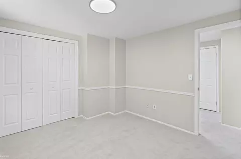 Bedroom - 3183 Bridle, Flint, MI 48507 photo 4 of 8