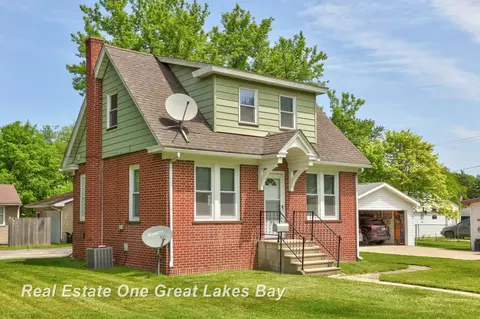 736 Stoker, Saginaw, MI 48604