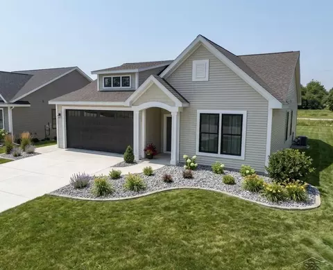 4768 Signature, Bay City, MI 48706