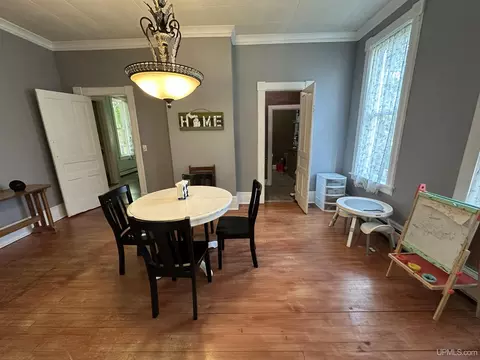 Dining - 115 Oak St, Ishpeming, MI 49849 photo 2 of 2