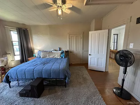 Bedroom - 115 Oak St, Ishpeming, MI 49849 photo 3 of 5