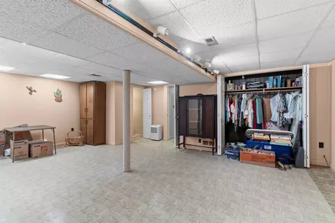 Other - 604 Somerset, Flushing, MI 48433 photo 4 of 6