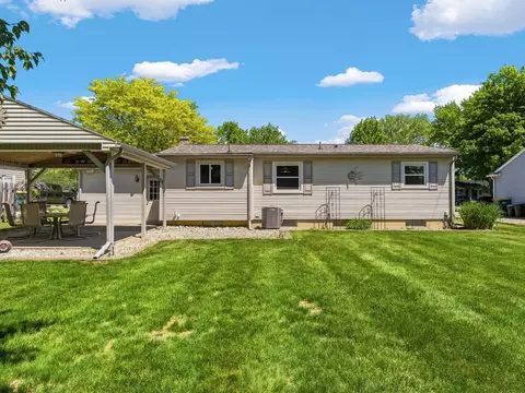 Exterior - 604 Somerset, Flushing, MI 48433 photo 2 of 5