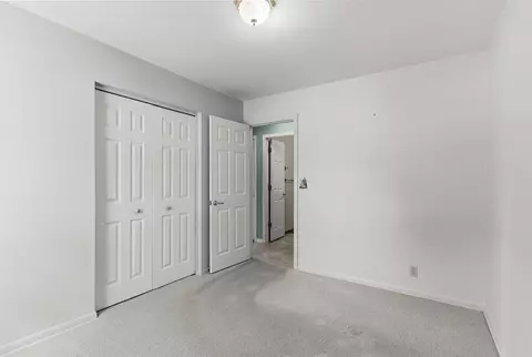 Bedroom - 604 Somerset, Flushing, MI 48433 photo 2 of 6
