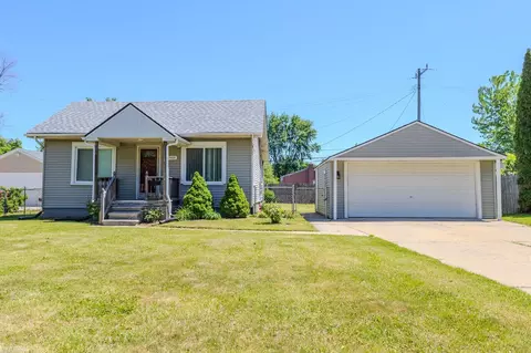 22488 Piper, Eastpointe, MI 48021