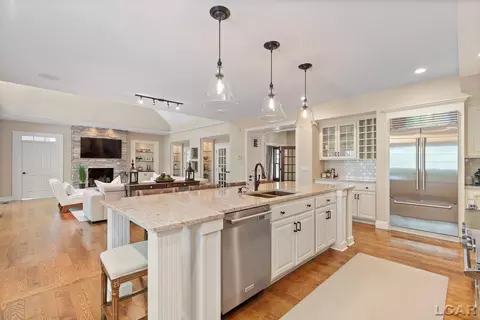 Kitchen - 3120 Windmill, Adrian, MI 49221 photo 7 of 10