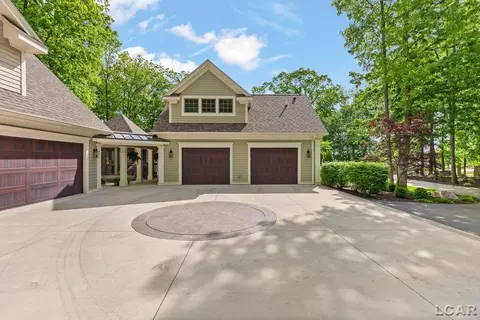 Exterior - 3120 Windmill, Adrian, MI 49221 photo 9 of 19