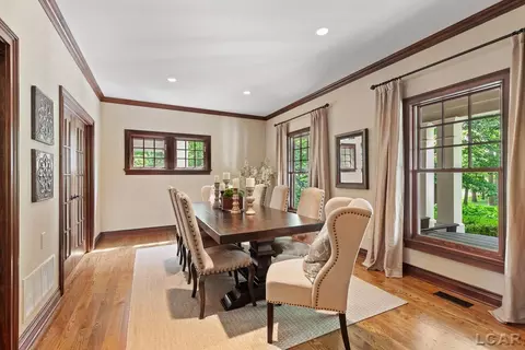 Dining - 3120 Windmill, Adrian, MI 49221 photo 1 of 2