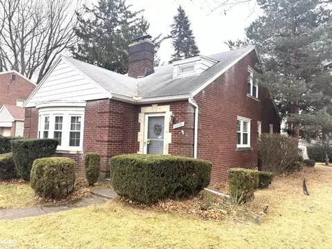 1499 Wellesley, Mount Clemens, MI 48043