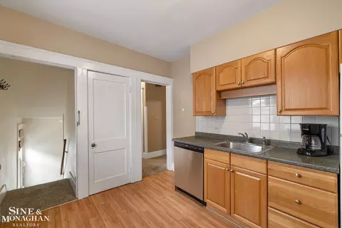 Kitchen - 451 Saint Clair, Grosse Pointe, MI 48230 photo 5 of 5