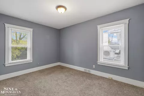 Bedroom - 451 Saint Clair, Grosse Pointe, MI 48230 photo 6 of 7