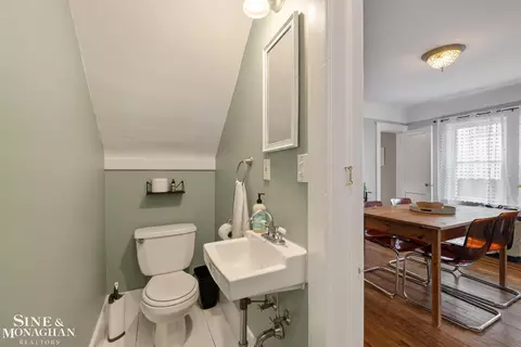 Bath - 451 Saint Clair, Grosse Pointe, MI 48230 photo 3 of 5
