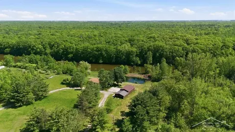1777 W Pine Riv, Breckenridge, MI 48615