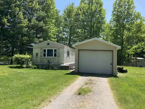 Exterior - 4703 Northland, Gladwin, MI 48624 photo 2 of 9