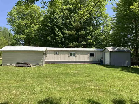Exterior - 4703 Northland, Gladwin, MI 48624 photo 3 of 9