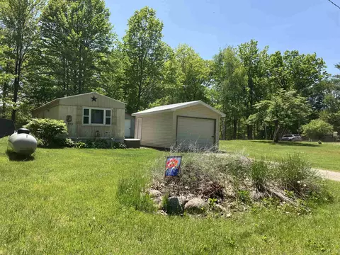 Exterior - 4703 Northland, Gladwin, MI 48624 photo 1 of 9