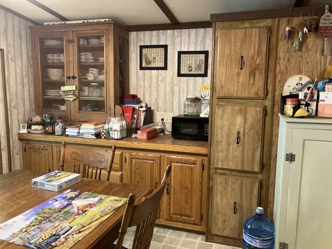 Kitchen - 4703 Northland, Gladwin, MI 48624 photo 3 of 5