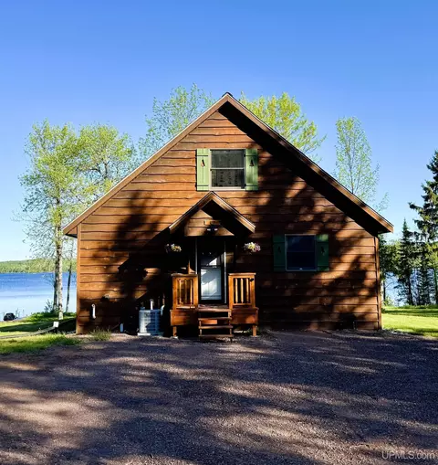 14895 East Shr, Bergland, MI 49910