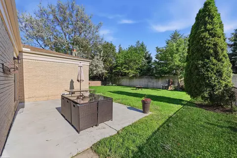 Exterior - 15366 Van Meter, Macomb, MI 48044 photo 9 of 11