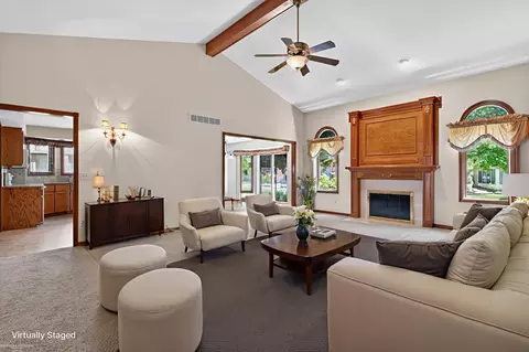 Living - 52294 Bryan Michael, Macomb, MI 48042 photo 4 of 6