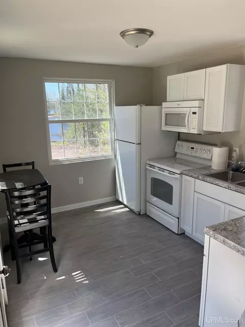 Kitchen - 3161 County Road Ggt # B, Ishpeming, MI 49849 photo 1 of 2