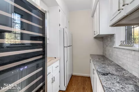 Kitchen - 257 Ridge, Grosse Pointe Farms, MI 48236 photo 3 of 4