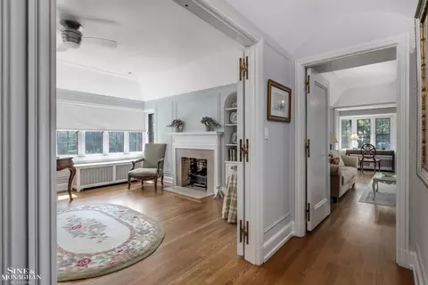 Entry Way - 257 Ridge, Grosse Pointe Farms, MI 48236 photo 5 of 5