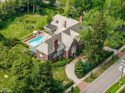 View/Area - 257 Ridge, Grosse Pointe Farms, MI 48236 photo 1 of 2
