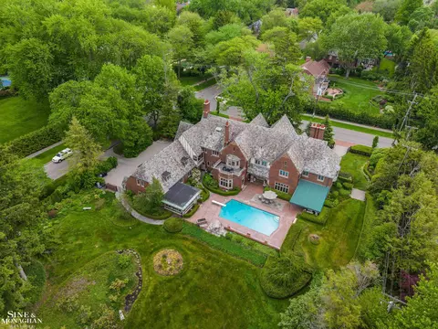 View/Area - 257 Ridge, Grosse Pointe Farms, MI 48236 photo 2 of 2