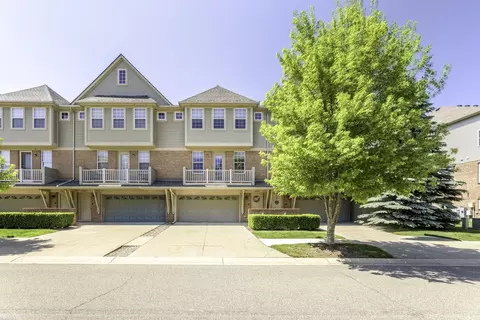 56659 Long Is #133, Shelby Township, MI 48316