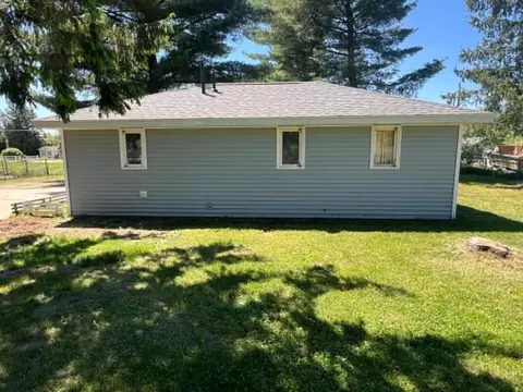 Exterior - 4194 Filter, Harrison, MI 48625 photo 2 of 6