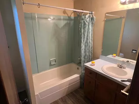 Bath - 4194 Filter, Harrison, MI 48625 photo 2 of 2