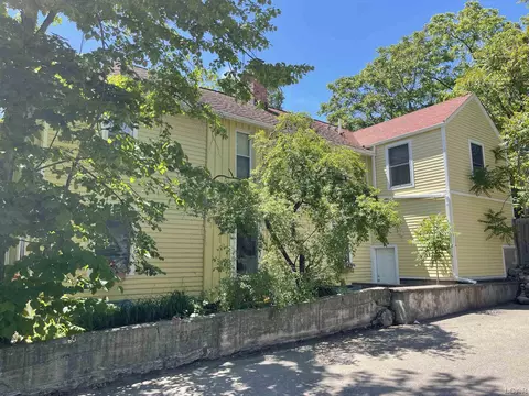 808 Mary, Ann Arbor, MI 48104