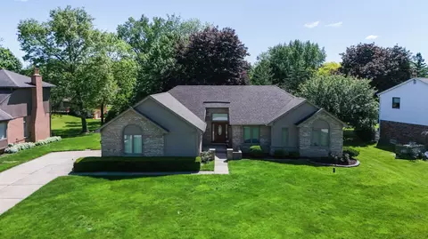 53240 Hillside, Utica, MI 48316