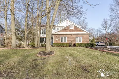Exterior - 6820 Stonegate, Temperance, MI 48182 photo 5 of 5