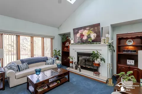 Living - 6820 Stonegate, Temperance, MI 48182 photo 2 of 7