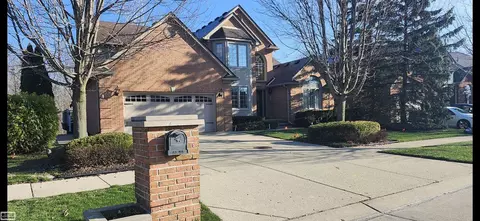 16033 White Water, Macomb, MI 48042