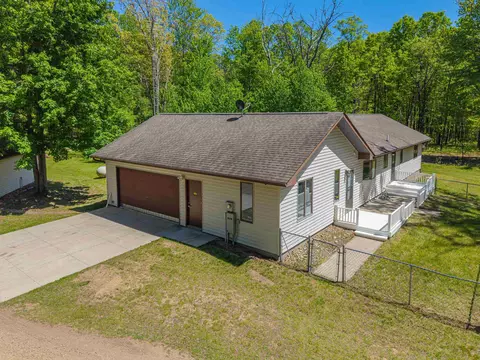 Exterior - 240 Hilts, Gladwin, MI 48624 photo 16 of 18