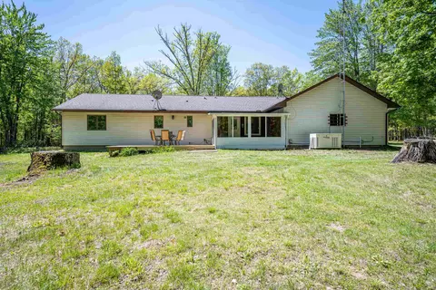 Exterior - 240 Hilts, Gladwin, MI 48624 photo 7 of 18