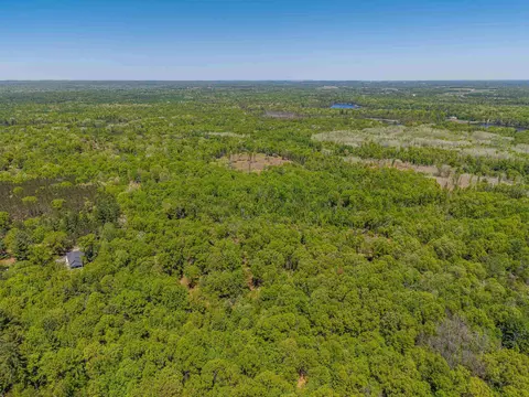 View/Area - 240 Hilts, Gladwin, MI 48624 photo 1 of 8