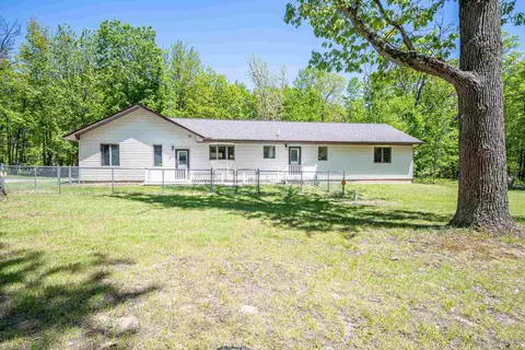 Exterior - 240 Hilts, Gladwin, MI 48624 photo 1 of 18