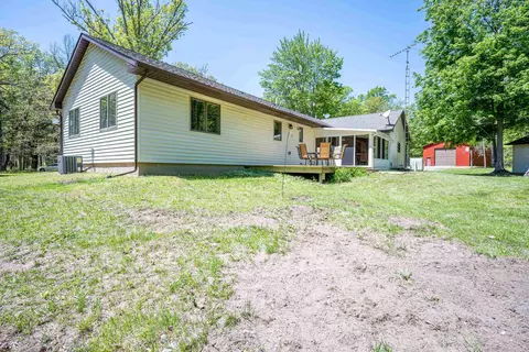 Exterior - 240 Hilts, Gladwin, MI 48624 photo 6 of 18