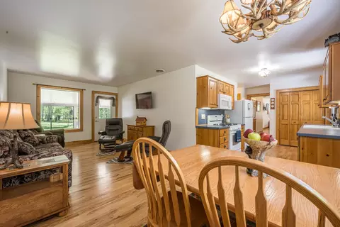 Dining - 240 Hilts, Gladwin, MI 48624 photo 2 of 2