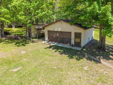 Exterior - 240 Hilts, Gladwin, MI 48624 photo 17 of 18